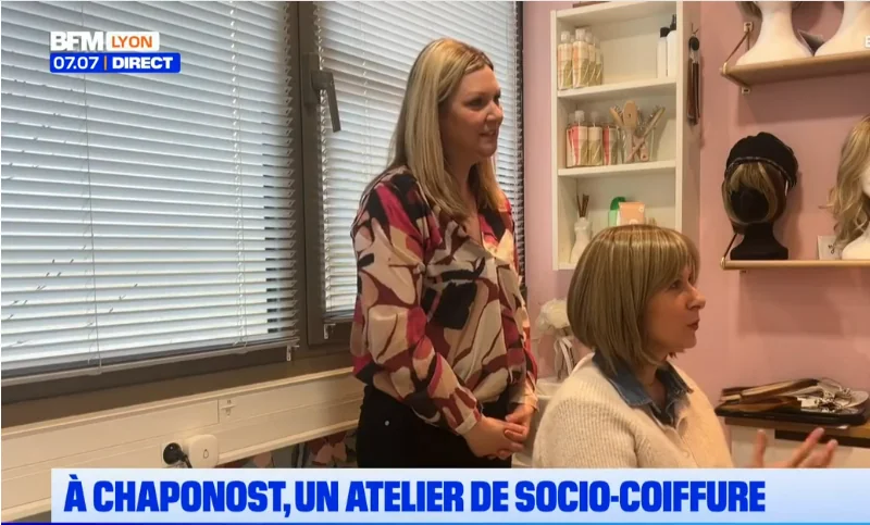 Céline Renard filmée par BFM Lyon lors d'une séance au cabinet de Chaponost